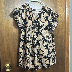 Haptics Stylish Black and Tan Paisley Blouse